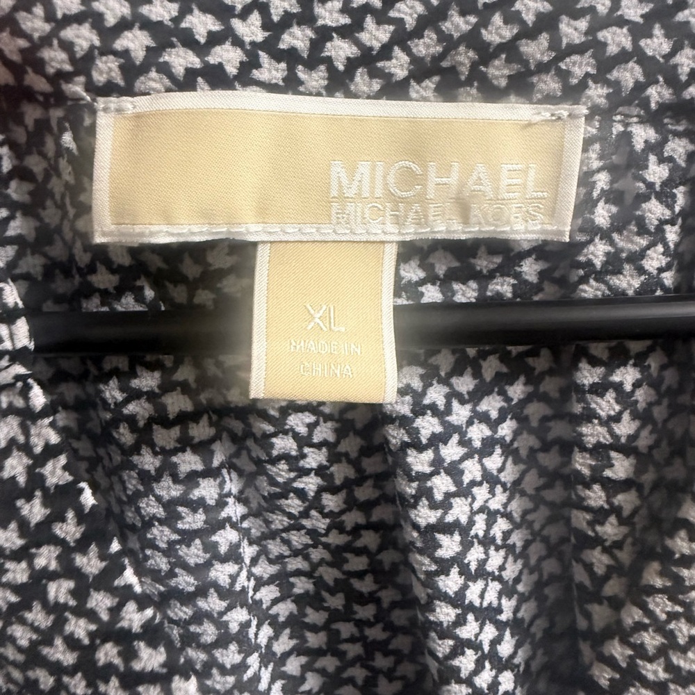 MICHAEL Michael Kors Black and White Printed Tunic - Picture 2 of 2